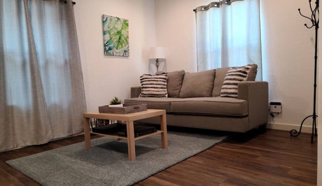 Unique Grand Ave 2bdrm, 1Bath Home near Downtown!