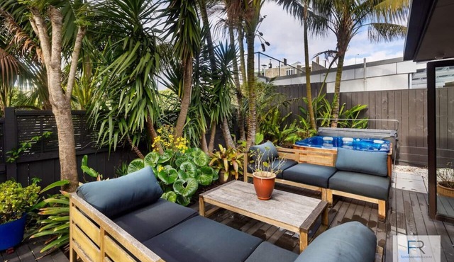 Unique Herne Bay Haven with Spa