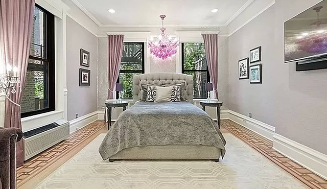 Unique & Historic Apartment w/ Gym & Laundry In-Building | Steps from Mag Mile