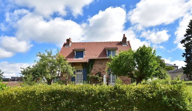 Unique holiday home in Saint-Honoré-les-Bains