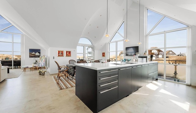 Unique holiday home for 10 people with a large outdoor wellness area - 1030