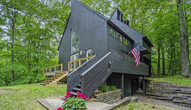 Unique home on picturesque, wooded private lot with firepit & furnished deck