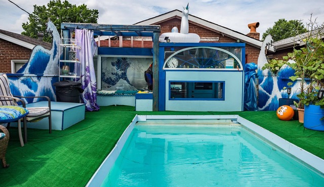 Unique Home w/Private Pool, Fenced Yard, Projector & 1920's Style Speakeasy!