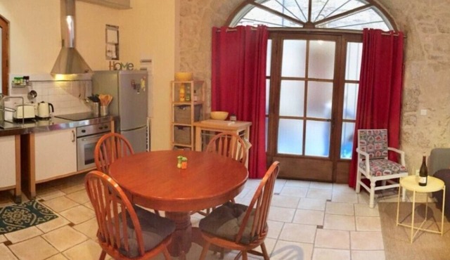 Unique house with character and comfort in the historic center of Pezenas