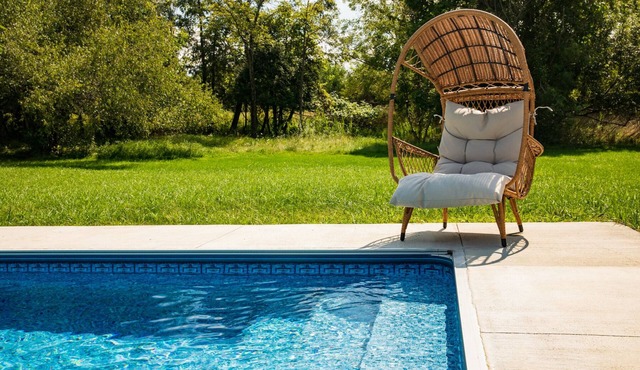 Unique Hudson Valley Luxury Glamping in Stunning Camper + Heated Salt-Water Pool