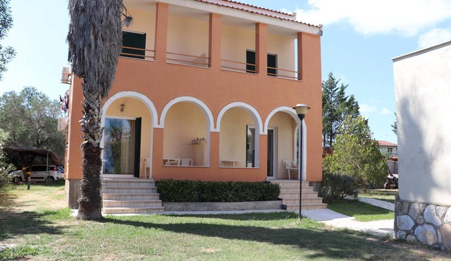 Unique located holiday apartment directly at the sea, own beach access, Wifi | A