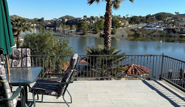 Unique location of Spacious ground floor 5 bedrooms 4 bath at Gated Canyon Lake