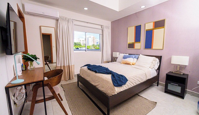 Unique location, workspace, great guest service