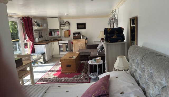 Unique Lodge in Orchard for Couples With hot tub on Request to Allow Preparation