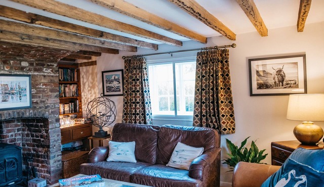 Unique, luxury Grade II listed cottage ideal for celebrating in style