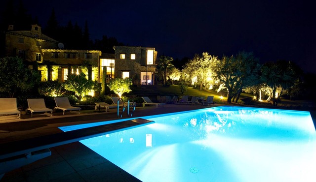 Unique mix of Provencal charm and cutting edge architecture near Valbonne