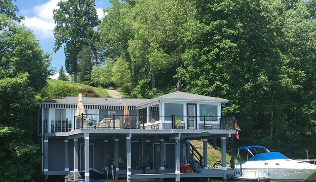 Unique over-the-water “dock home” on Smith Mountain Lake. It’s a must-see!
