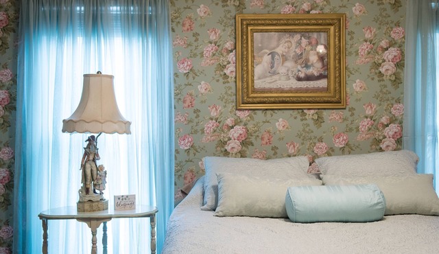 Unique Private Apartment