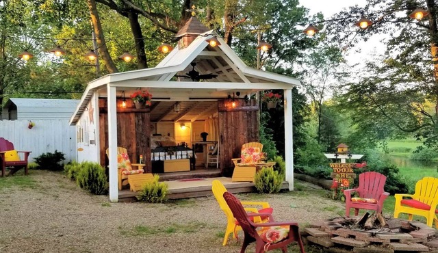 Unique Repurposed Barn near Niles for Glamping in Michigan