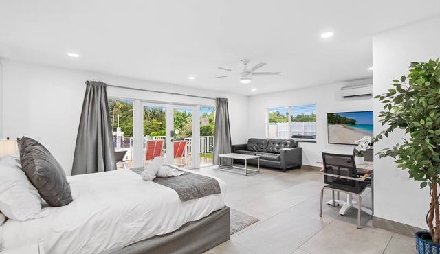 Unique Retreat - Unit B: Homey First-floor Haven