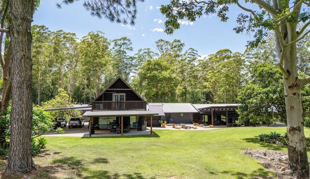 Unique rural cabin, 5 minutes from beach