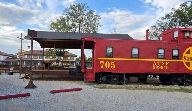 Unique Santa Fe Caboose Experience