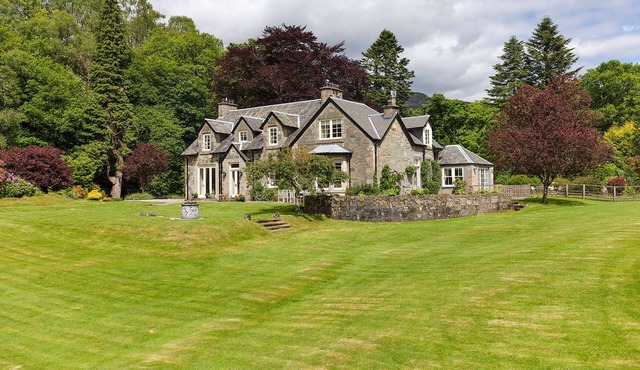 Unique Scottish Victorian Country House In The Trossachs/Loch Lomond- 6 bedrooms
