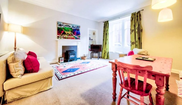 Unique Seaside Apartment, Central North Berwick