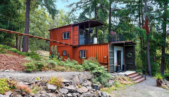 Unique Shipping Container Home Farm Stay with Scottish Highland Cows