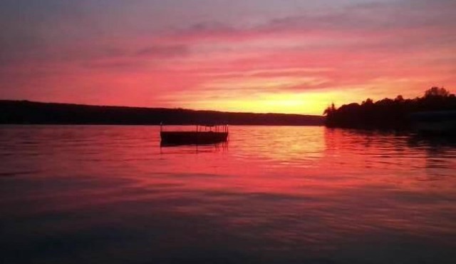 Unique Space-Great View, East side Sunsets a Plus -2 Nights or More :)