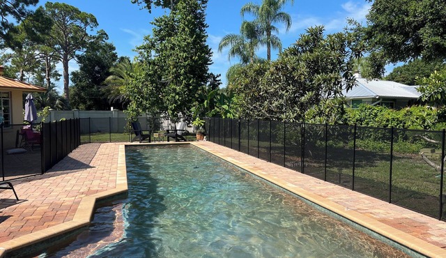 Unique & Spacious Downtown home w/Heated Pool! Minutes to St Armands & Marina