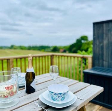 Unique Suffolk Cabin with Countryside Views