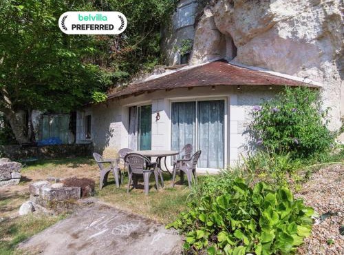 Unique troglodyte house in the Valley