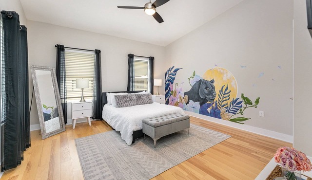 Unique Uptown Charlotte Oasis | Walk to BOA, Convention Center, & Uptown Attractions | Pet Friendly!