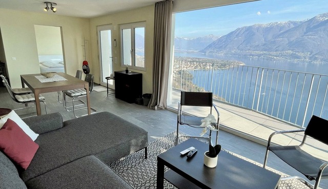 Unique vacation home on a sun-drenched rocky slope with spectacular views