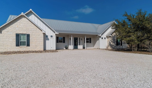 Unique Vacation Home located in Concan near the golf course