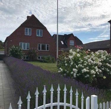 Unique Villa With Harbour View