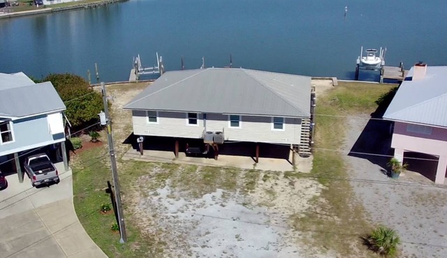 Unique Waterfront Property Overlooking Two Bays. Dog-Friendly! New Upgrades!