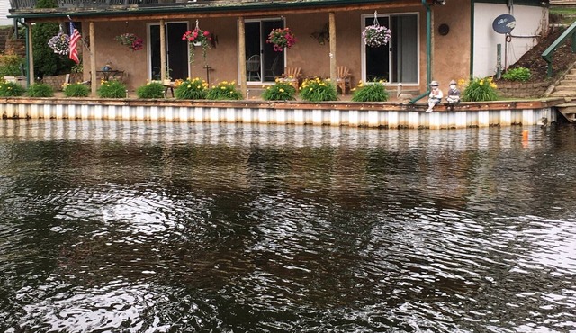 Unique Waterfront Location on Muskegon River