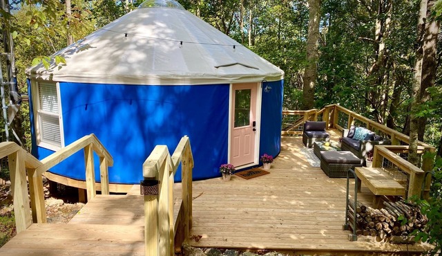 Unique Yurt on 23 Acres in the Mountains!