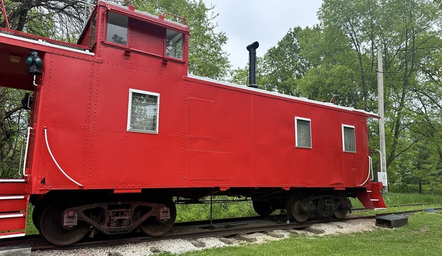 Uniquely Quaint Santa Fe Train Caboose 4