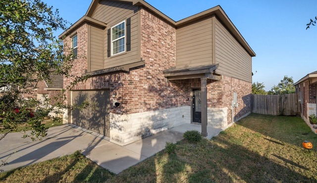 Uniquely styled Home 20mins to Austin -COTA -TESLA