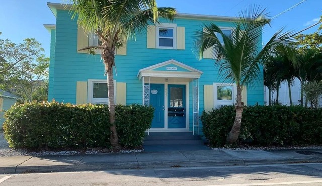 Unit #1 - 2 blocks to Downtown Lake Worth Beach