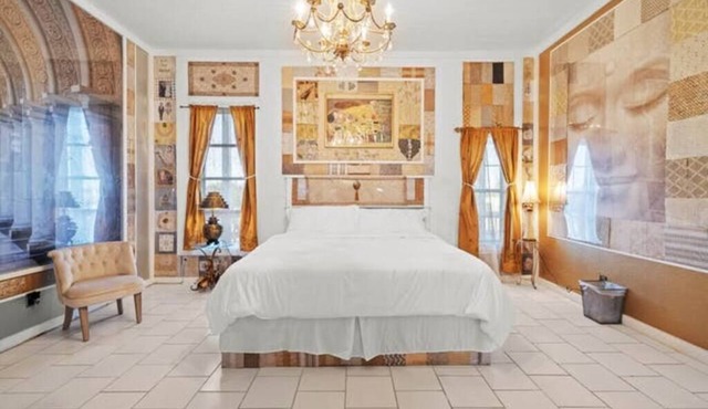 Unit 1 Charming 2 bedroom at River Ranch Inn