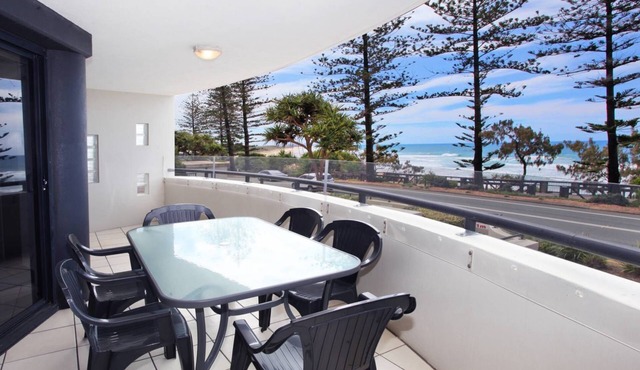 Unit 1 'The Rocks' at Coolum Beach