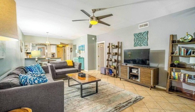 UNIT 1123 2/2 Villa on Lake Travis