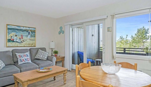 Unit 2012: 1-Bedroom | 1st Floor-Dune View | Court Side
