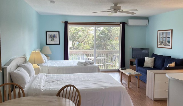 Unit #25 - Ground Floor Deluxe Studio Condo with A/C