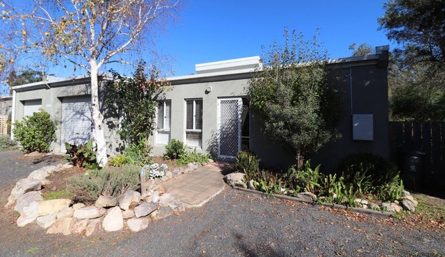 Unit 3 at 57-59 Bastion Point Road