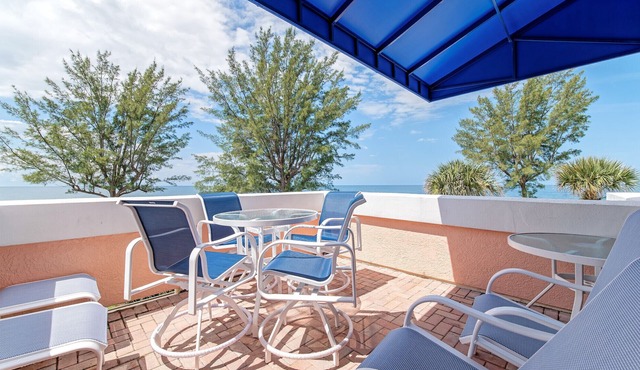 Unit #304 Sand Cay Beach Resort Gulf Front