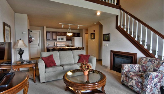 Unit 317 Tagalong Condo Condo