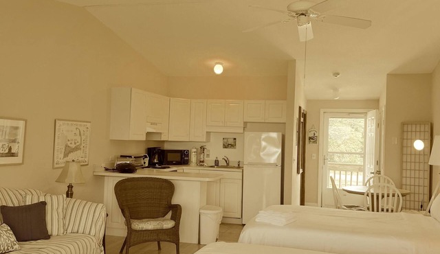Unit #46 - 2nd Floor Deluxe Studio with A/C