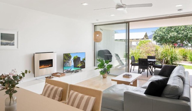 Unit 7 Plantation Resort Rainbow Beach