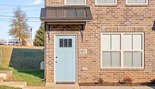 Unit #801 Peachers Place Townhomes