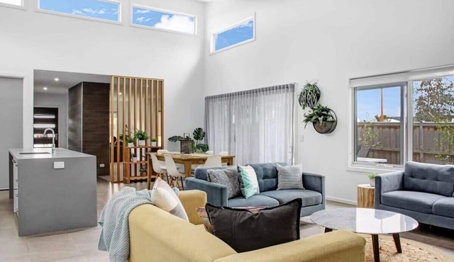 Unity Retreat I Gateway to Surf Coast